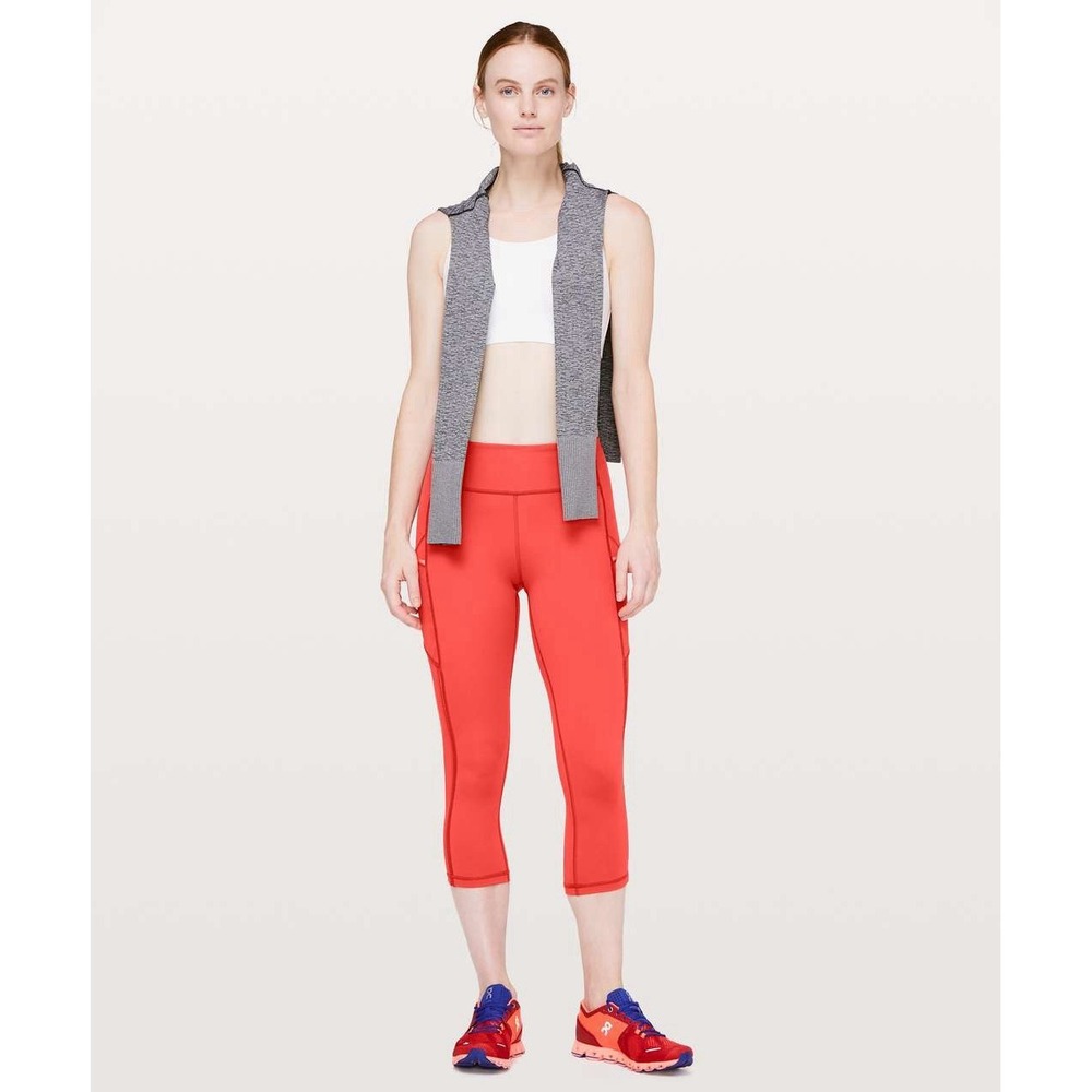 Lululemon Women's Size 10 Speed Up Crop High Mesh 21" Aries Orange Red
